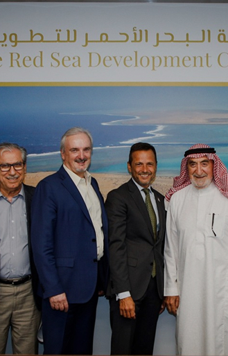 Gallery Image 9 - Award Ceremony